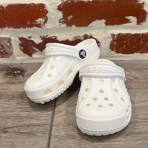 Toddler size 9 White Crocs